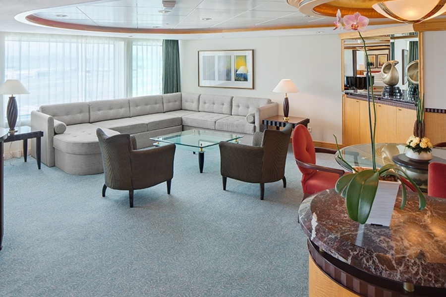 Royal Carribean International Adventure of the Seas Royal Suite - 1 bedroom.jpg